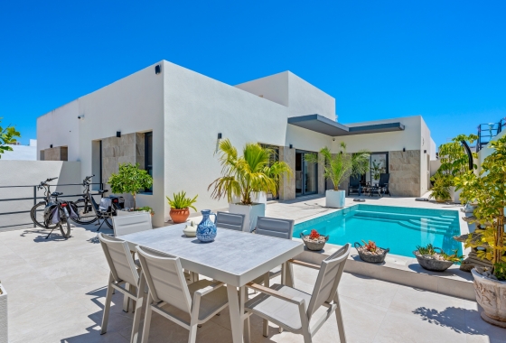 6. Detached villa - Herverkoop - Daya Nueva - Costa Blanca South