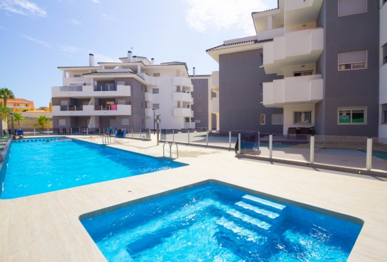 Apartamento / piso - Reventa - Villamartin - Villamartin