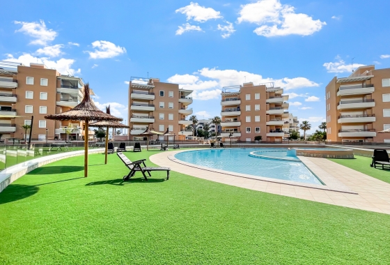 Apartment / flat - Resale - Guardamar del Segura - El Raso
