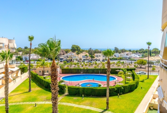 Apartment / flat - Resale - Orihuela Costa - Dehesa de campoamor
