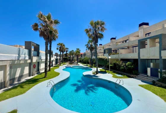 Apartment / flat - Resale - Torrevieja - La Mata