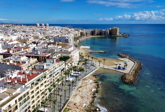 Apartment / flat - Resale - Torrevieja - Playa del Cura