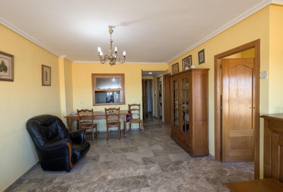 Apartment / flat - Resale - Torrevieja - Punta Prima