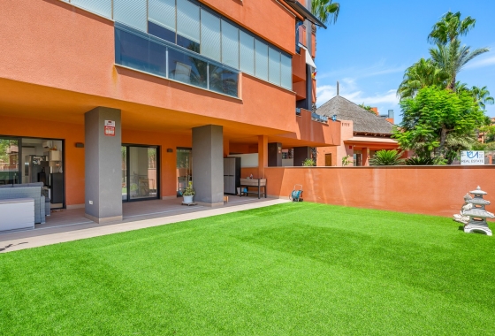 Appartement / flat - Herverkoop - Villamartin - Lomas del Golf