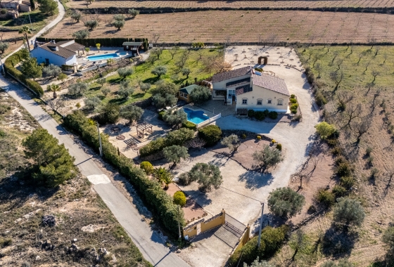 Finca / Country Property - Resale - La Zarza - La Zarza