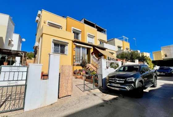 House - Resale - Los Altos - Los Altos