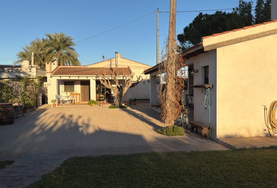 Villa - Herverkoop - Dolores - Lir-76391