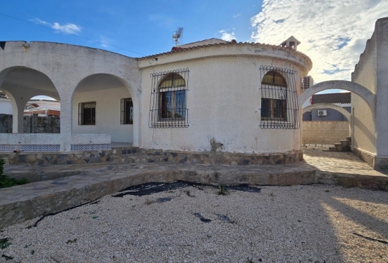 Villa - Herverkoop - Torrevieja - El Chaparal