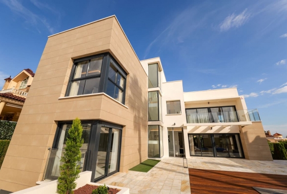 Villa - Neue Gebäude - Torrevieja - Torrevieja