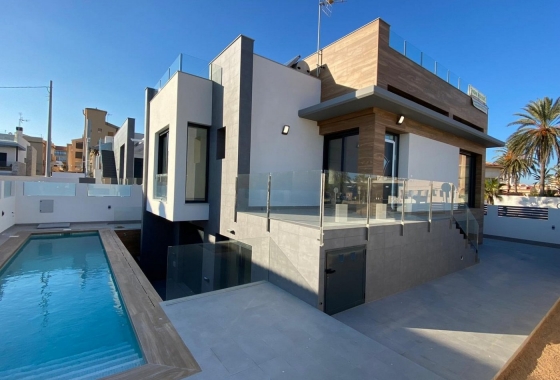 Villa - Nieuwbouw Woningen - Torrevieja - La Mata Pueblo