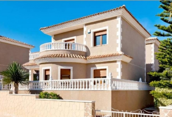 Villa - Nieuwbouw Woningen - Torrevieja - Los Altos