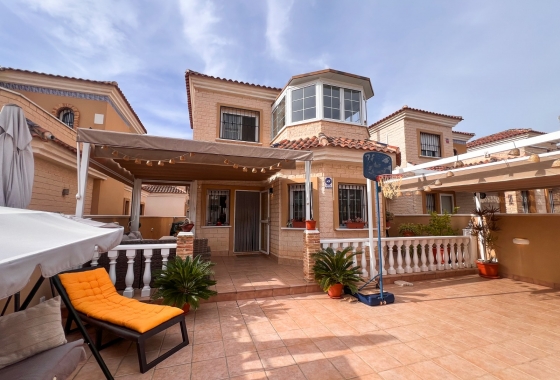 Villa - Resale - Guardamar del Segura - El Raso