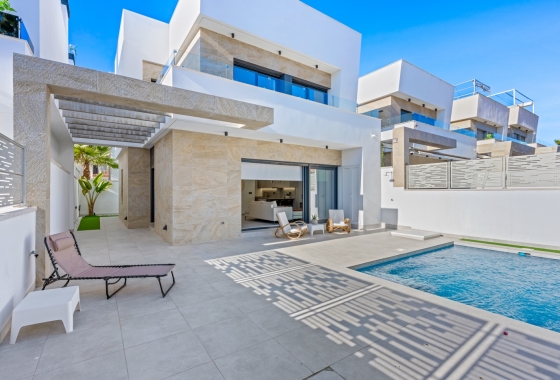 Villa - Resale - Orihuela Costa - Blue Lagoon