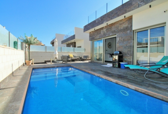 Villa - Resale - Villamartin - Villamartin