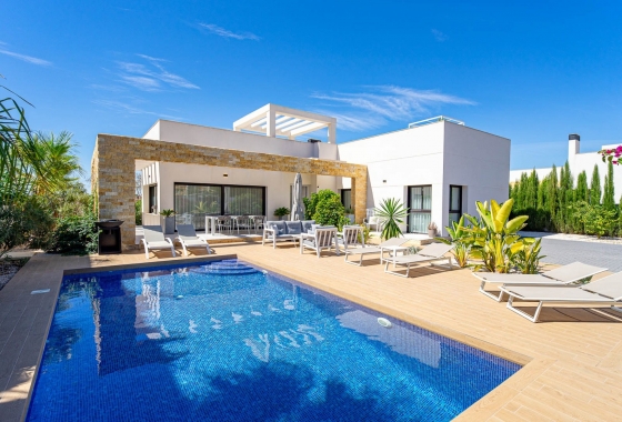 Villa - Reventa - Ciudad Quesada - Doña Pepa