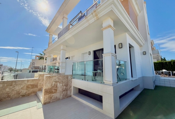 Villa - Reventa - Ciudad Quesada - Pueblo Bravo