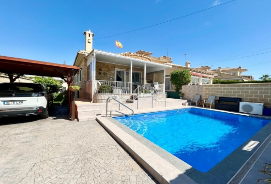 Villa - Reventa - Torrevieja - La Siesta