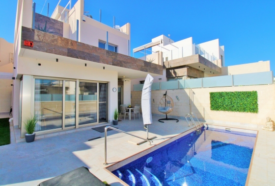 Villa - Reventa - Villamartin - Villamartin