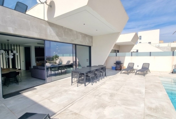 Villa - Revente - Ciudad Quesada - Lir-59848