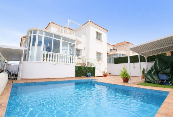 Villa - Revente - Orihuela Costa - Villamartín