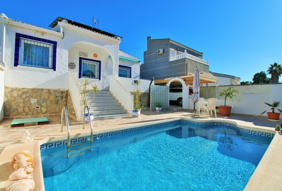 Villa - Revente - Torrevieja - El Chaparral