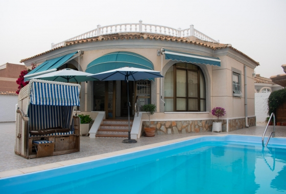 Villa - Revente - Torrevieja - Torrevieja