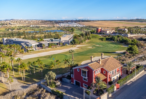 Villa - Wiederverkauf - Algorfa - La Finca Golf