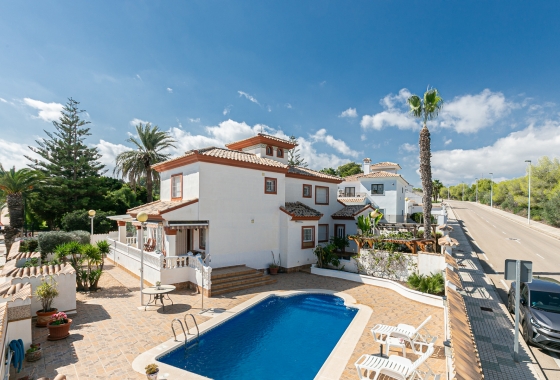 Villa - Wiederverkauf - Caampoaor - Campoamor Golf