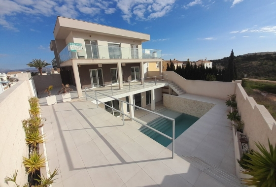 Villa - Wiederverkauf - Gran Alacant - Gran Alacant