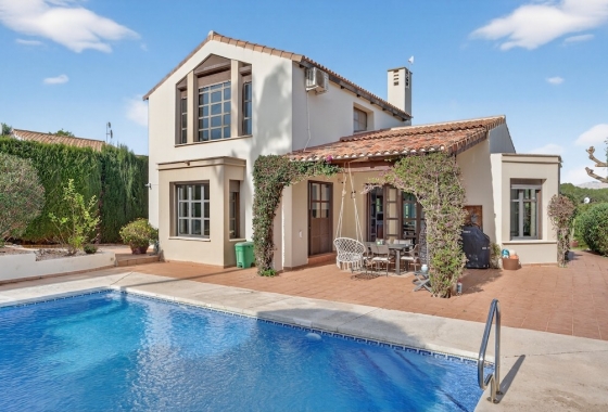 Villa - Wiederverkauf - Jávea - MLS-87607