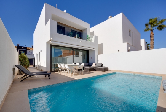 Villa - Wiederverkauf -  - Santiago De La Ribera