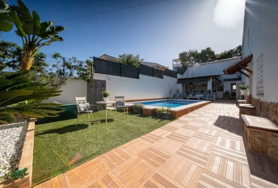 Villa - Wiederverkauf - Torrevieja - Los Balcones