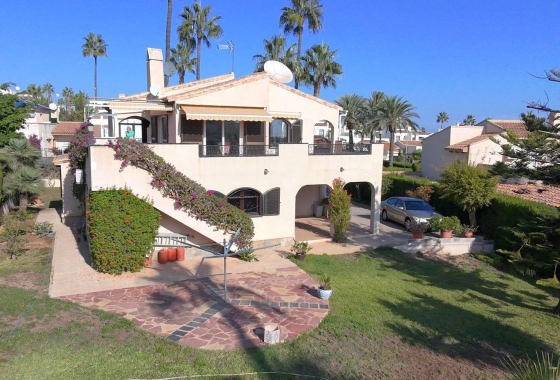 Villa - Wiederverkauf - Villamartin - Villamartin