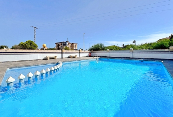 Wohnung - Wiederverkauf - Orihuela Costa - La Zenia