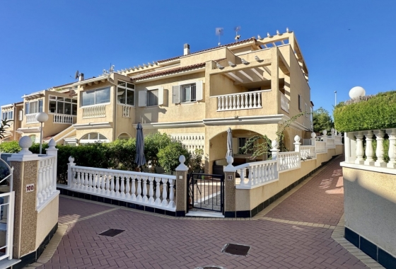 Wohnung - Wiederverkauf - Orihuela Costa - Playa Flamenca