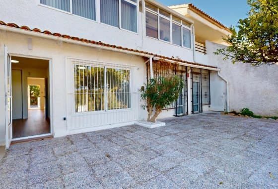 Wohnung - Wiederverkauf - Orihuela Costa - Villamartín