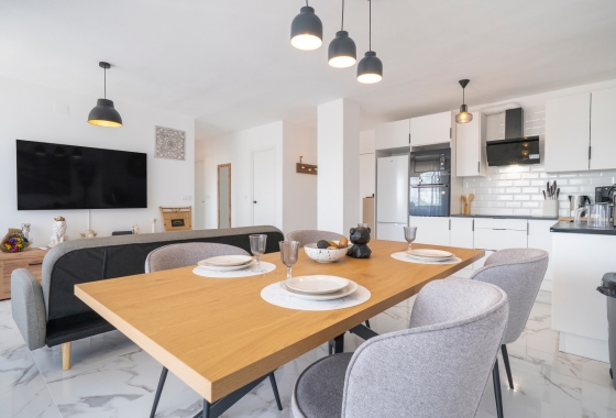 Wohnung - Wiederverkauf - Punta Prima - Punta Prima