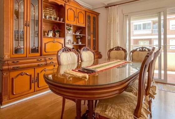 Wohnung - Wiederverkauf - Torrevieja - El Acequión - Los Náufragos