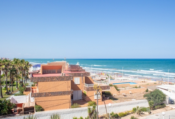 Wohnung - Wiederverkauf - Torrevieja - La Mata