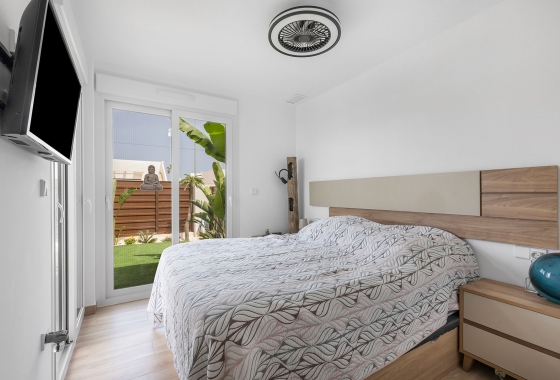 Reventa - Semi - Detached Villa - Orihuela Costa - Vistabella Golf