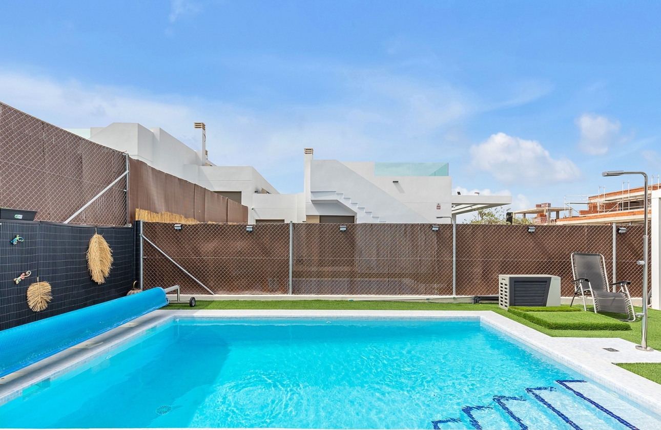 Reventa - Semi - Detached Villa - Orihuela Costa - Vistabella Golf