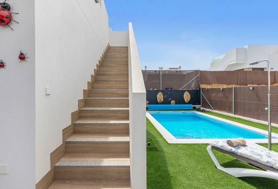 Reventa - Semi - Detached Villa - Orihuela Costa - Vistabella Golf