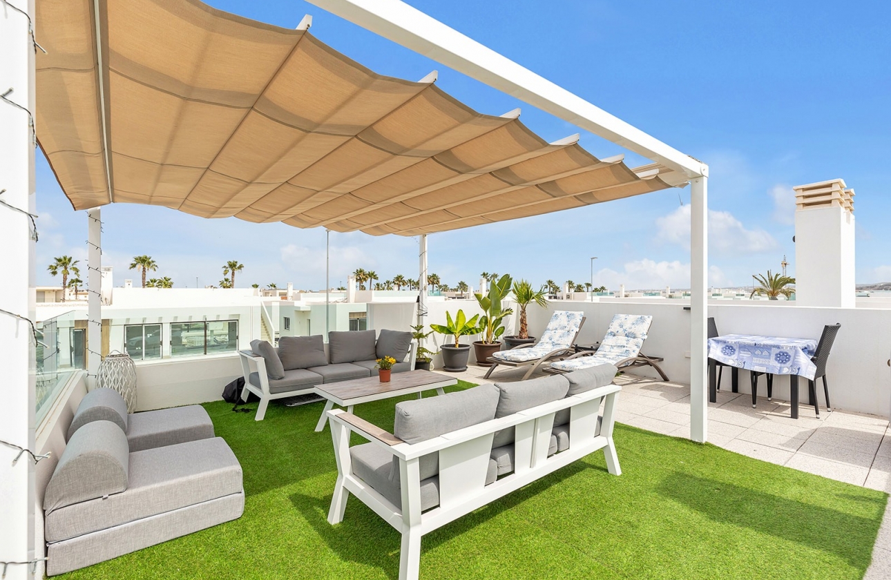 Reventa - Semi - Detached Villa - Orihuela Costa - Vistabella Golf