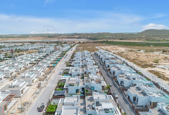 Reventa - Semi - Detached Villa - Orihuela Costa - Vistabella Golf