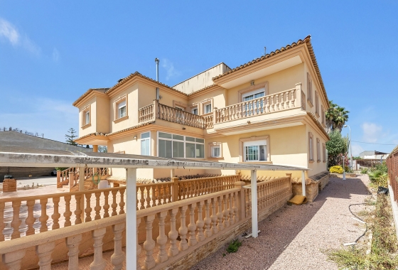 Reventa - Villa - Orihuela Costa - Orihuela