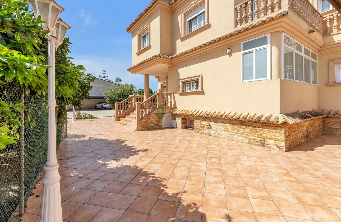 Reventa - Villa - Orihuela Costa - Orihuela