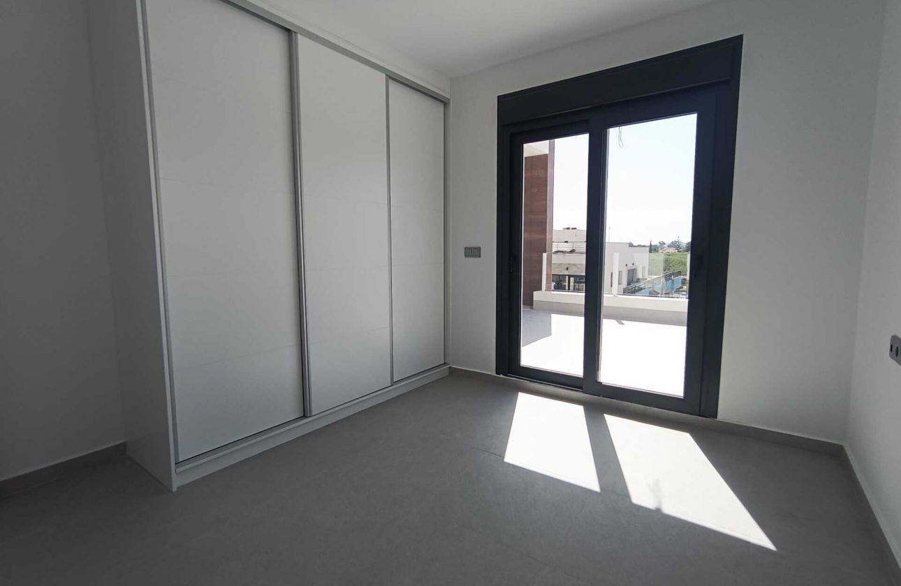 Obra nueva - detached - Daya Nueva