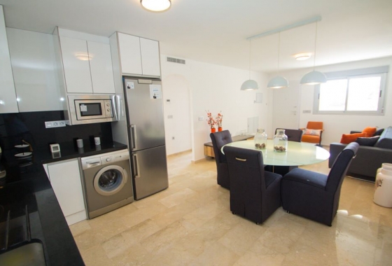 Obra nueva - Ground floor apartment - Res. Las Filipinas