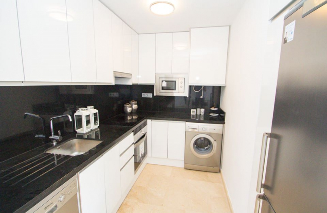 Obra nueva - Ground floor apartment - Res. Las Filipinas