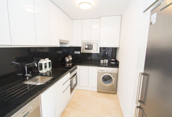 Obra nueva - Apartamento / piso - Res. Las Filipinas